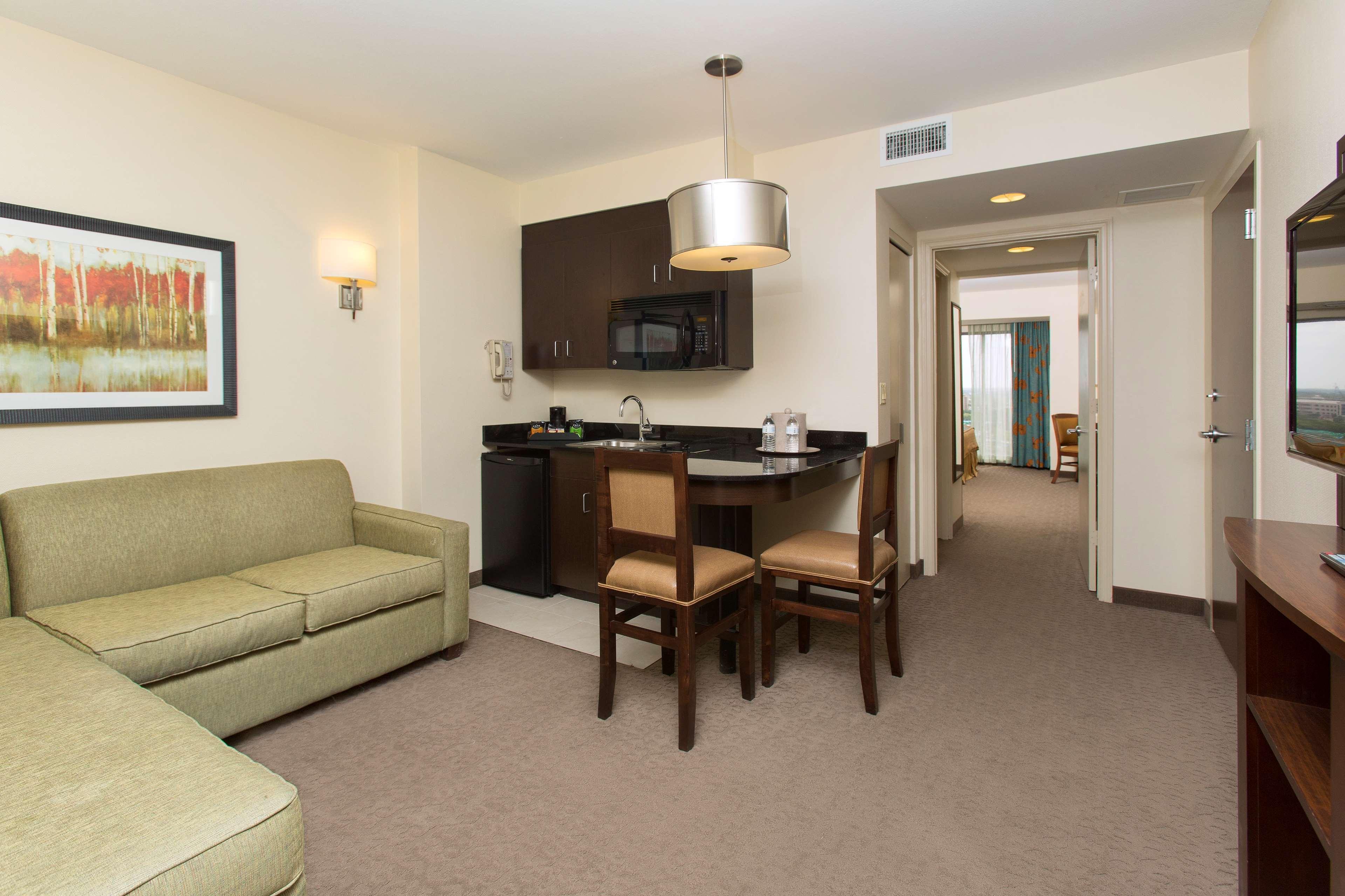 Ramada Plaza By Wyndham Orlando Resort & Suites Intl Drive Екстер'єр фото