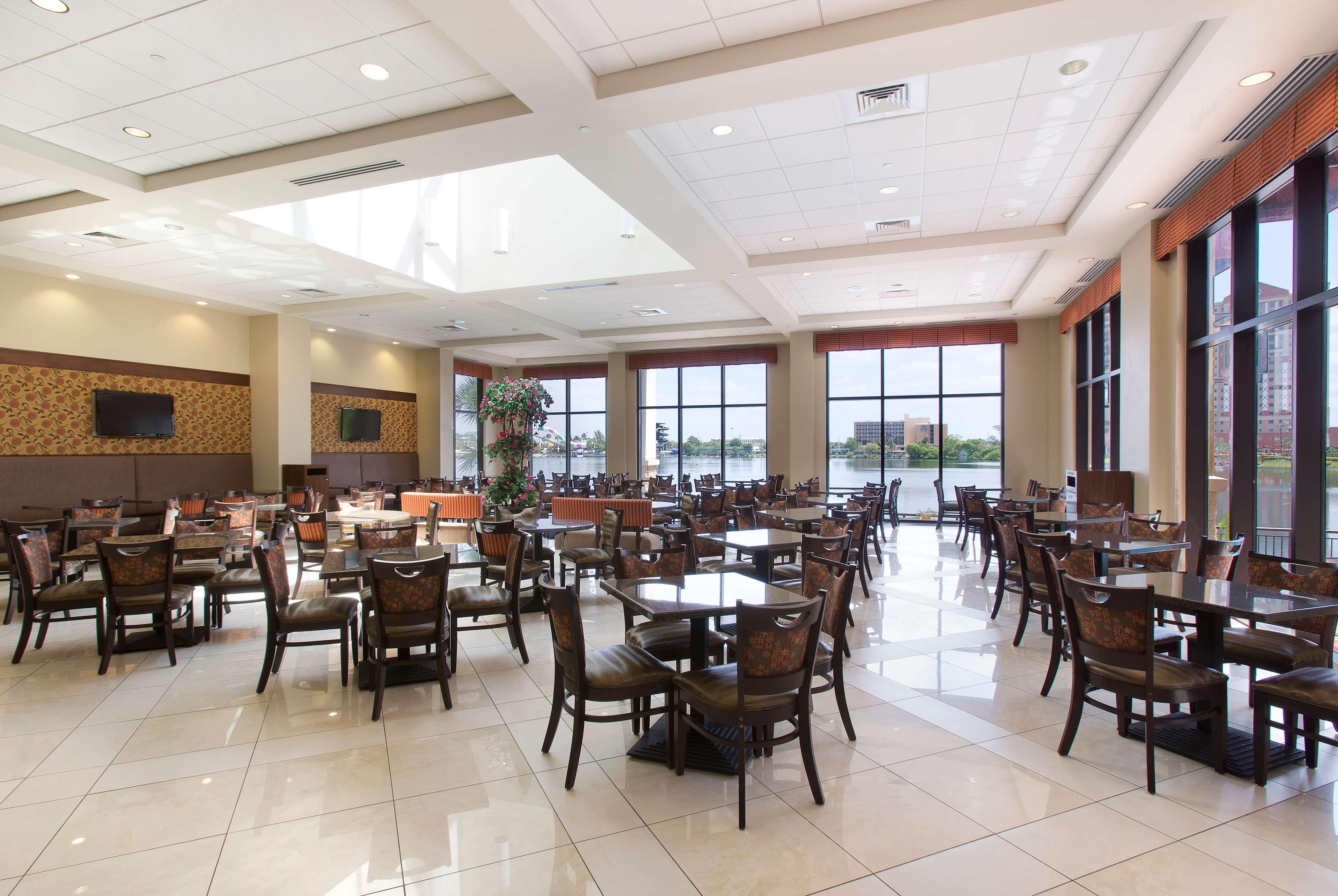 Ramada Plaza By Wyndham Orlando Resort & Suites Intl Drive Екстер'єр фото